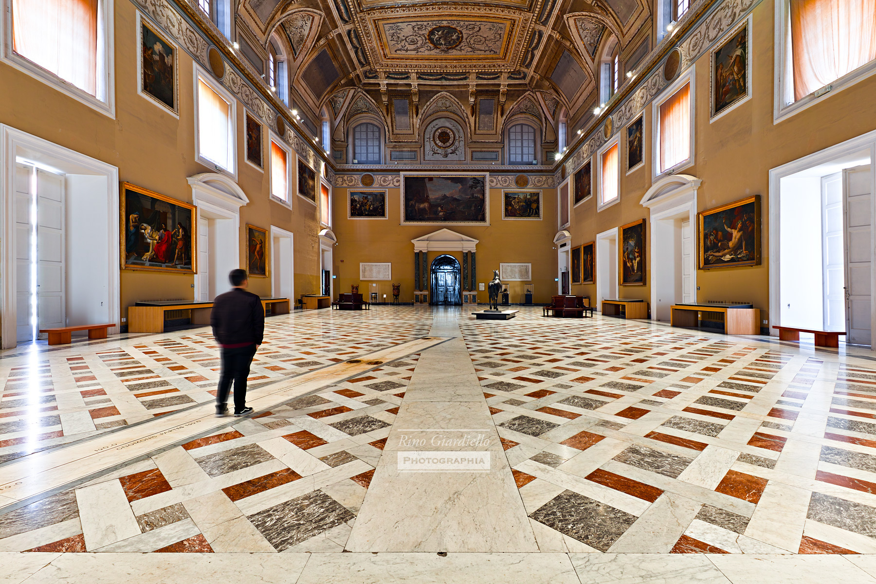 Museo Archeologico Nazionale di Napoli - MANN - foto Rino Giardiello © Luci Zumtobel