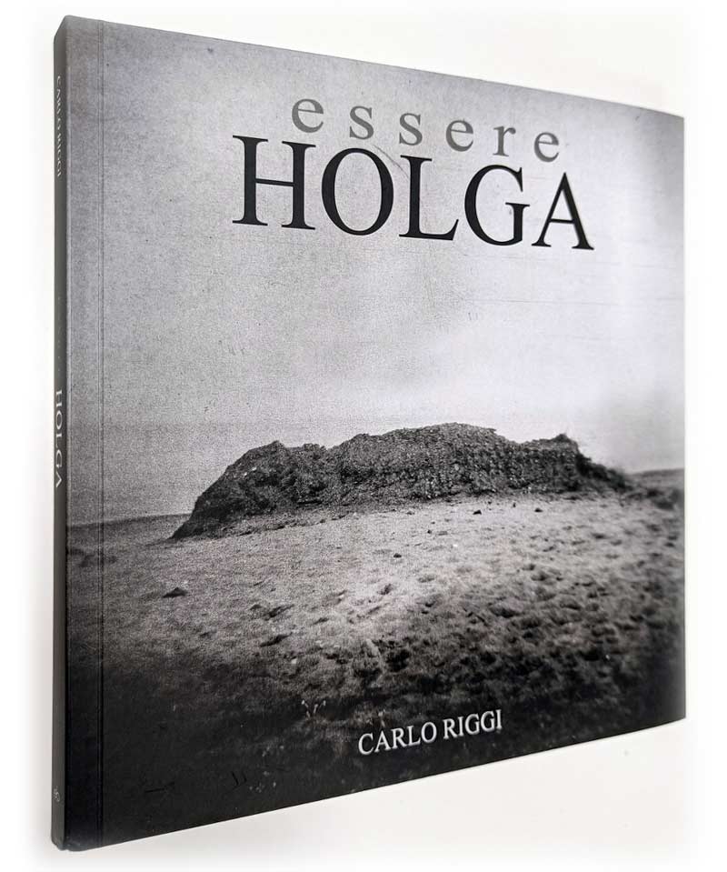 Carlo Riggi libro HOLGA