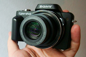 Sony H10 © Nadir Magazine 2009